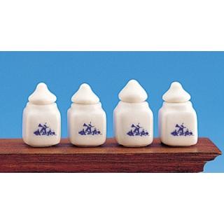 Porcelain pots with covers (4pcs)